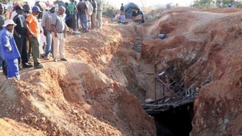 The scene at the Beyhose Mine (Image: https://www.thezimbabwean.co/2023/09/21-miners-feared-dead-following-the-collapse-of-beyhose-mine/)