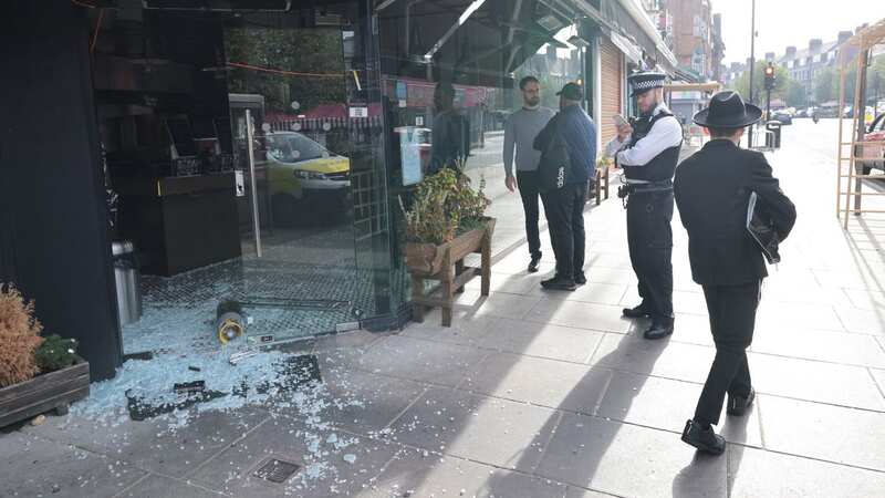 The scene at Pita, a kosher restaurant in north London (Image: Ben Cawthra/LNP)