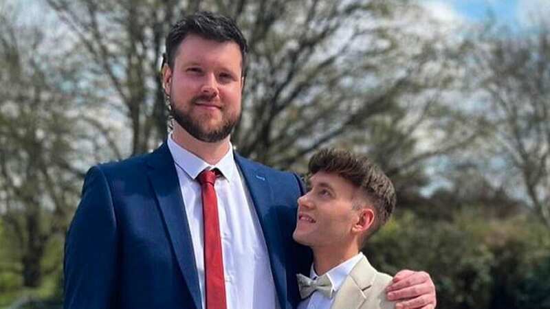 Max Gray towers 14 inches over his 5ft 7ins boyfriend Charlie Monk (Image: Kennedy News/ @charliebarliiee)