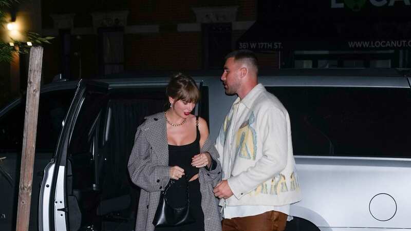 Taylor and Travis had a PDA filled night (Image: GC Images)