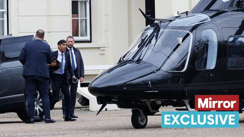 Rishi Sunak boarded the helicopter at Wellington Barracks in Westminster at lunchtime (Image: Jonathan Buckmaster)