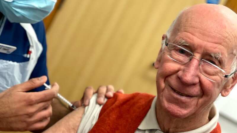 Brave final photo of Sir Bobby Charlton comes to light after legend