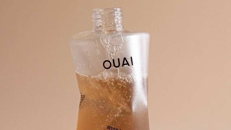 People have been raving about the effectiveness of the Detox Shampoo from OUAI - not to mention the gorgeous Melrose Place scent it has