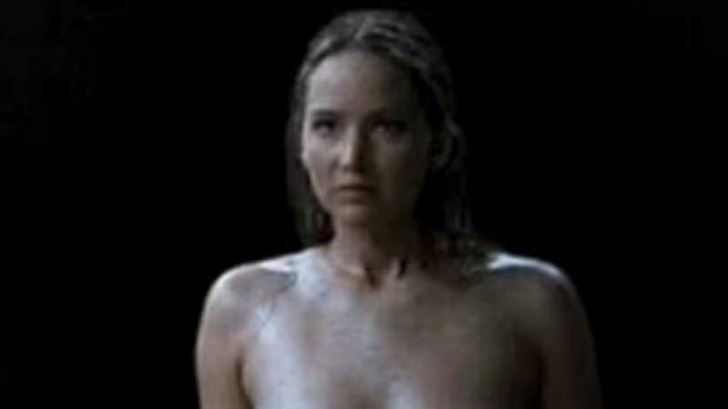 Jennifer Lawrence body slams in full-frontal nude fight scene in new film