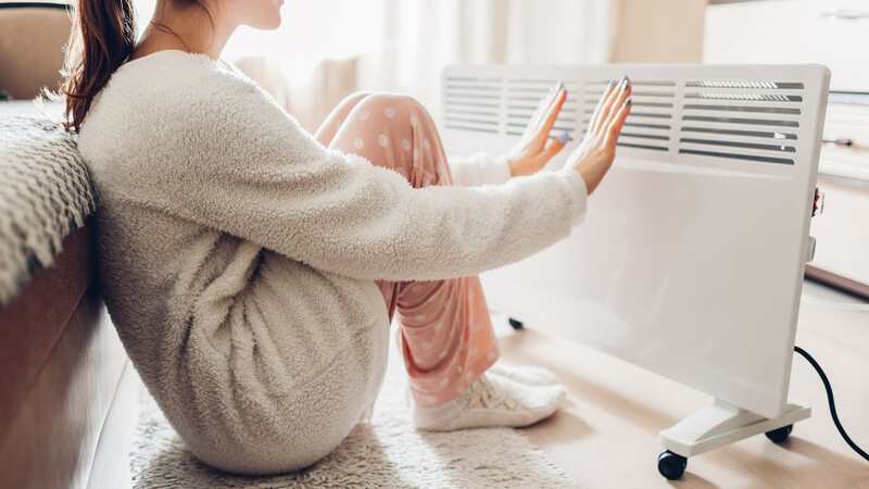 Shoppers are swearing by these heated insoles this winter (Image: Getty Images/iStockphoto)