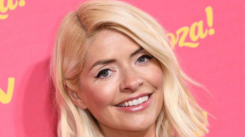 Holly Willoughby shared the look to her lifestyle website (Image: Getty Images)