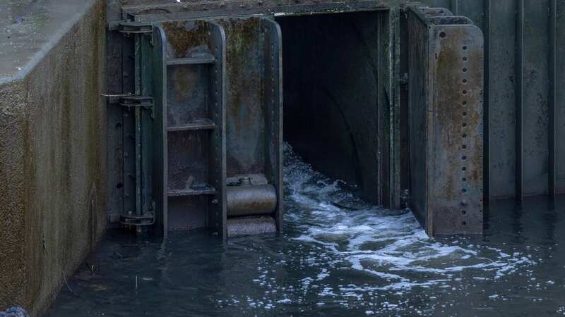 A sewage overflow outlet discharging into the River Thames (Image: Getty Images)