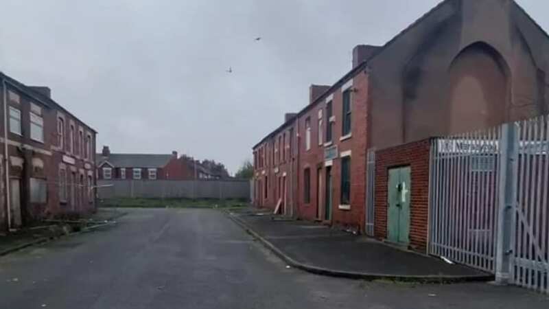 YouTuber Adam Mark captured the abandoned houses in Elm Stree (Image: mediadrumimages / @adammarkexplores)