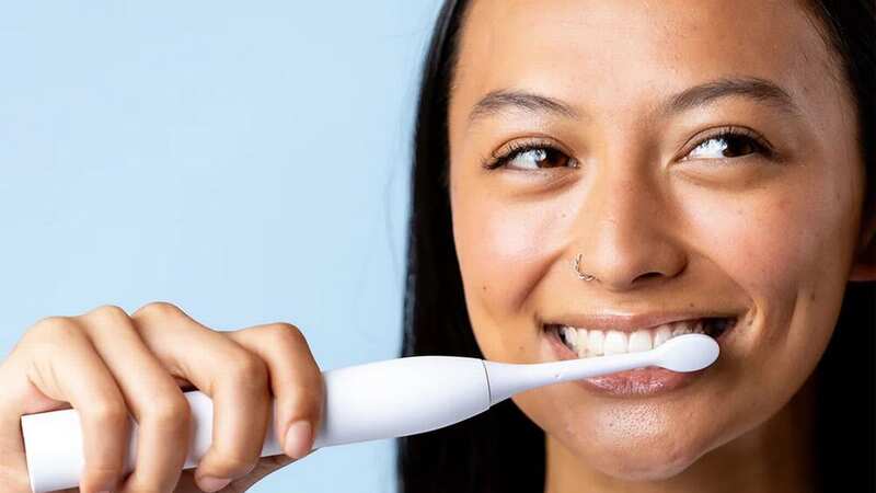 Save over £50 on this highly-rated electric toothbrush model (Image: Spotlight Oral Care)