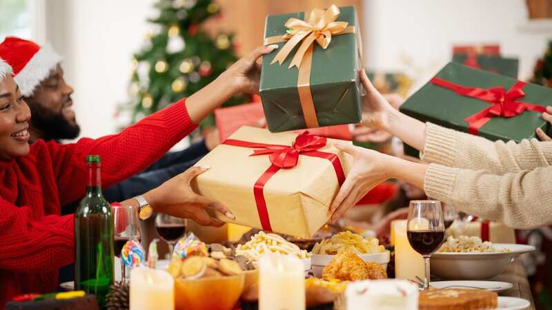 The 12 deals of Christmas - find your perfect present on Wish