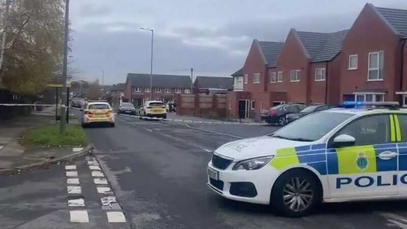 Police at the scene in Belle Vale, Liverpool (Image: LiverpoolEcho WS)
