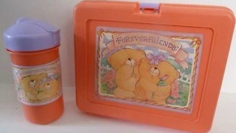 People were loving the throwbacks of what lunchboxes used to be like (Image: Twitter)