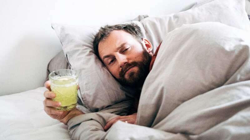 Men do suffer more when they have flu, said a nutritionist (Image: Getty Images/EyeEm)