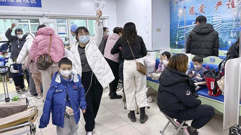 Children are hooked up to intravenous drips at a hospital in Beijing on Nov. 29, 2023, amid a pneumonia outbreak (Image: Kyodo)