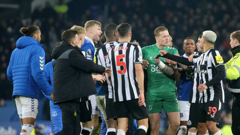 Ex-Liverpool star involved in 13-player bust-up after Everton beat Newcastle