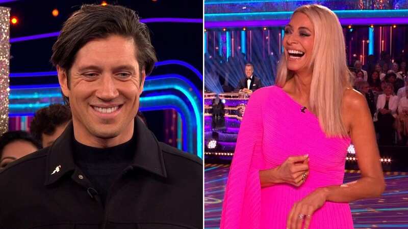 Strictly fans go wild over Vernon Kay