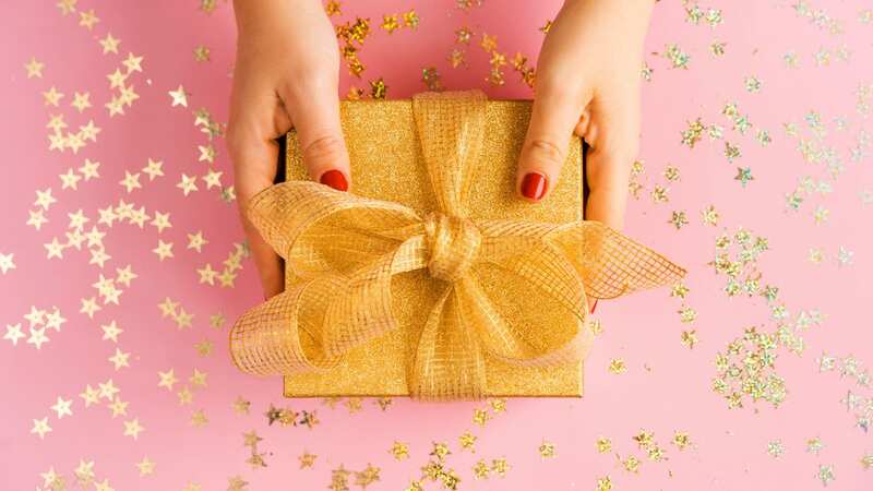 Beauty gifts to suit all budgets this Christmas (Image: Getty Images)