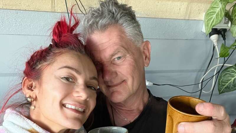 Dianne Buswell has reunited with cancer-stricken dad, Mark (Image: diannebuswell/Instagram)