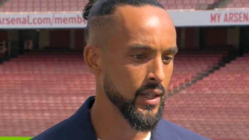 Walcott urges Arsenal to be cautious over target who reminds him of ex-teammate