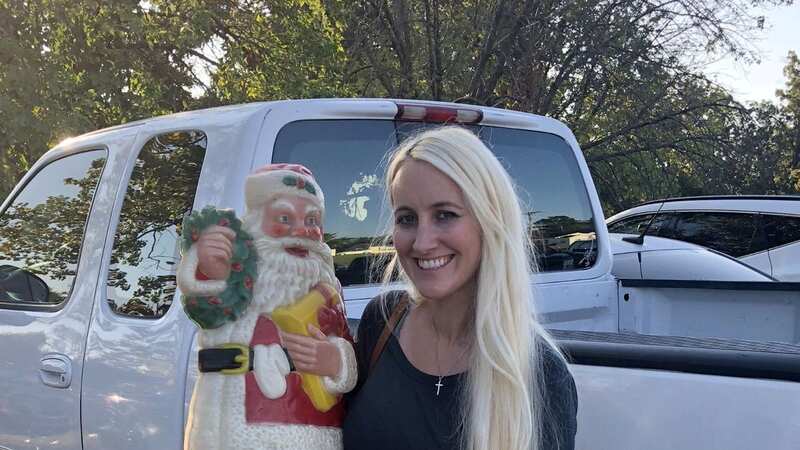 Christmas obsessive Heather Shayne, 32. (Image: Heather Shayne / SWNS.com)