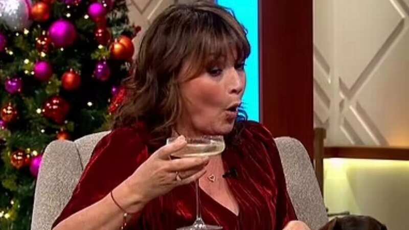 Lorraine served a special cocktail to her TV guests (Image: ITV)