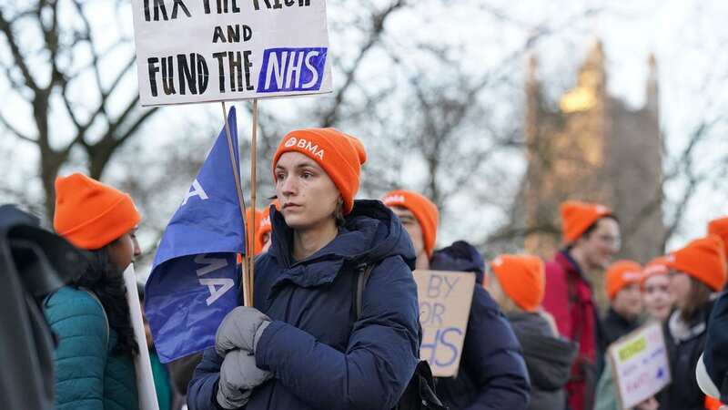 Junior doctors on a picket line in London (Image: PA)
