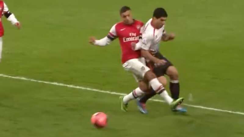 Howard Webb was criticised for not giving a penalty for Alex Oxlade-Chamberlain