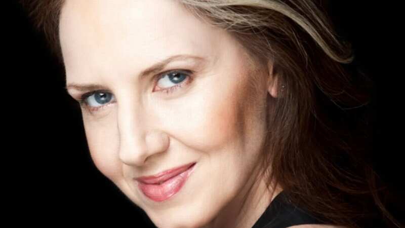 Kellie Dickerson has died