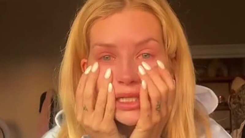 Lottie Moss bursts into tears as she details modelling struggles and addiction