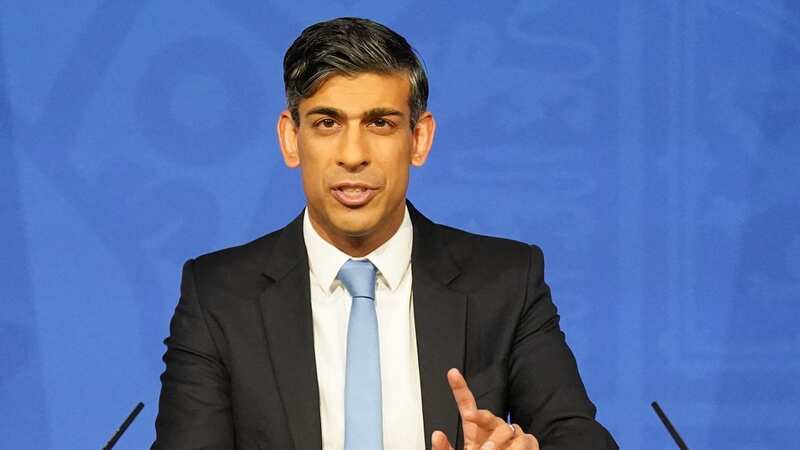 Sunak holds bizarre Downing Street press conference to insist Tories are united