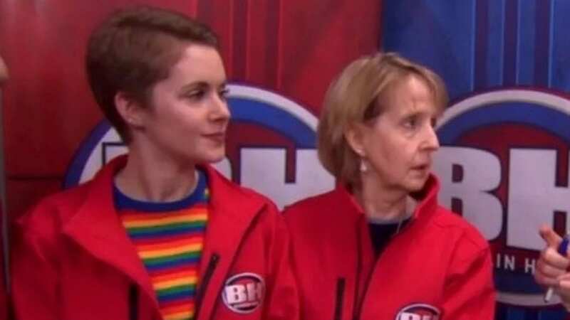 Bargain Hunt guests Jenny and Caitlin was told they