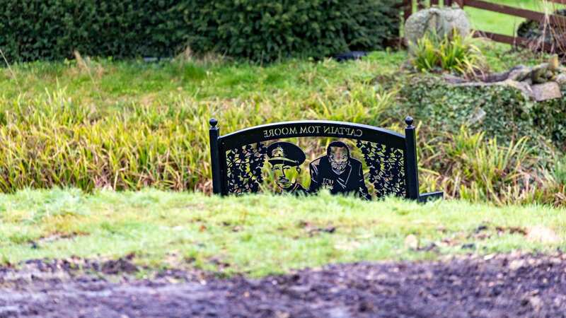 A metal bench made in honour of Captain Tom Moore’s 100th birthday is all that remains in the garden (Image: Bav Media)