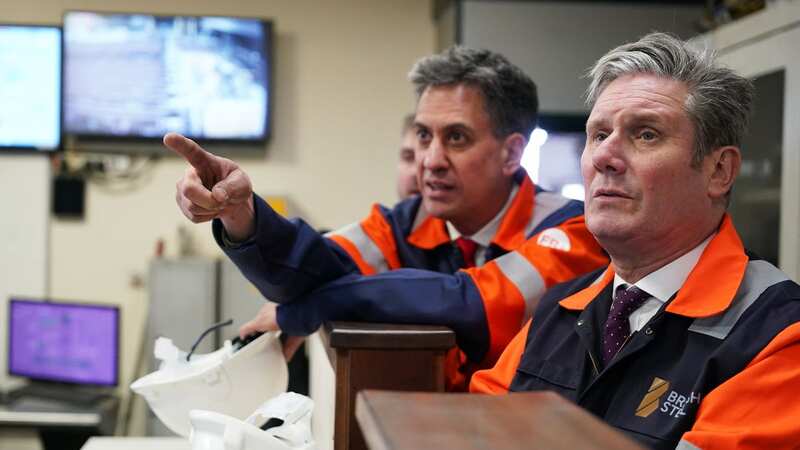 Shadow Energy Secretary Ed Miliband and Keir Starmer announced an £8.3billion investment in GB Energy (Image: Getty Images)