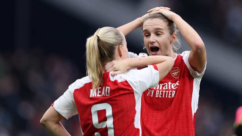 Vivianne Miedema and Beth Mead react to the defeat to Tottenham (Image: Photo by Jacques Feeney/Offside/Offside via Getty Images)