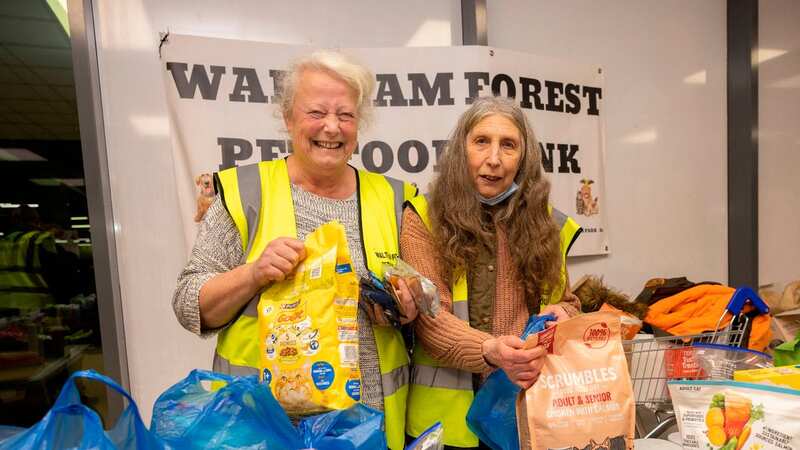 Cofounders of the Pet Foodbank, Leigh Smith and Shelagh Savage (Image: Daily Mirror)