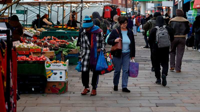 Shoppers at Lewisham market (Image: Facundo Arrizabalaga)