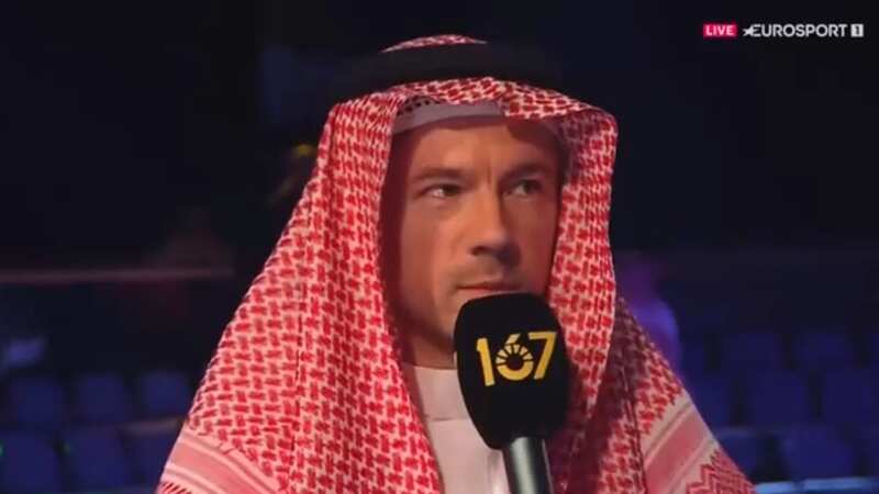 Jack Lisowski decided to wear some traditional Saudi attire (Image: Eurosport)
