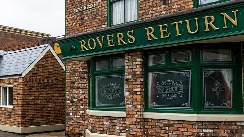 Two Coronation Street legends have made their return to the soap tonight after one took time off for an injury and the other spent some time away for the Cobbles after welcoming her third child (Image: ITV)