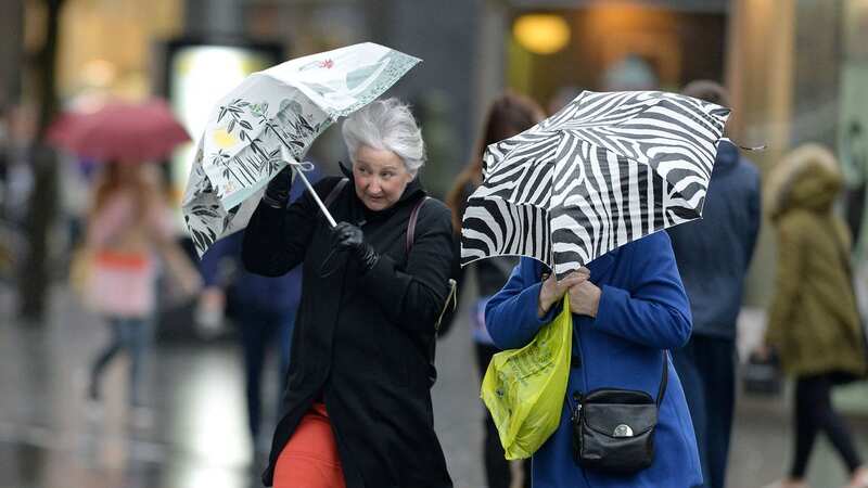 Brits face a grey and chilly Monday with the week set to bring up to 4mm of rainfall per hour (Image: MDM)