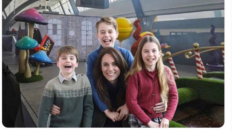 The picture of Kate and her children was shared for Mother