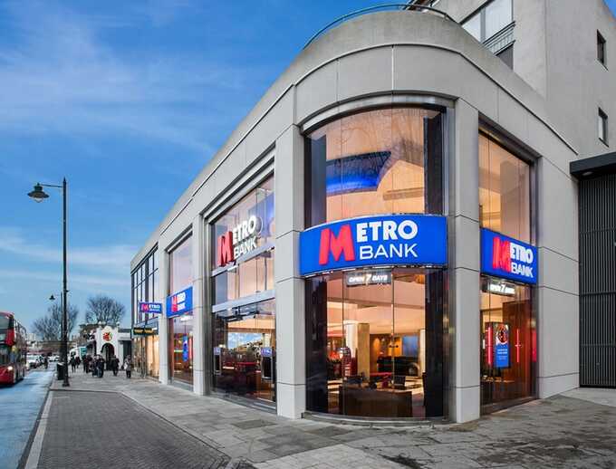 Metro Bank ending seven-day operation that set it apart from rivals — with 1,000 jobs slashed