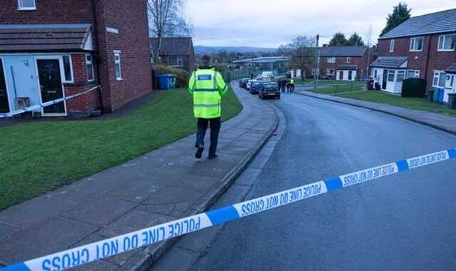 Teen suffers ’life-threatening injuries’ after stabbing near primary school as man arrested