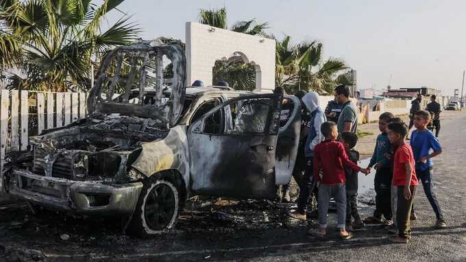 British charity worker among seven killed in ’unforgivable’ Israeli airstrike in Gaza