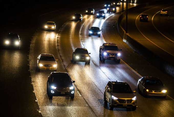 UK government launches review into headlight glare after drivers’ complaint