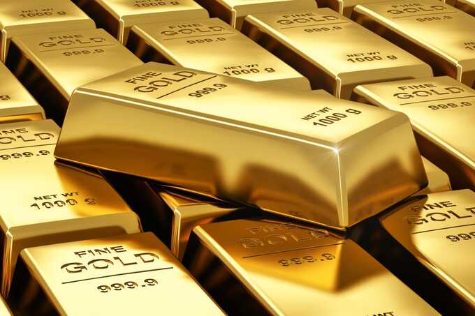 Price of gold hits record levels gripping global markets with 14% rise since the New Year