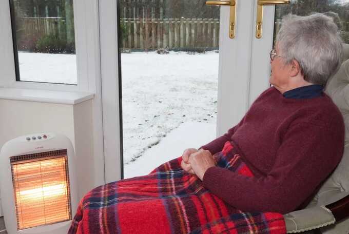 Massive 40% rise in emergency calls for people ’at risk of freezing to death’
