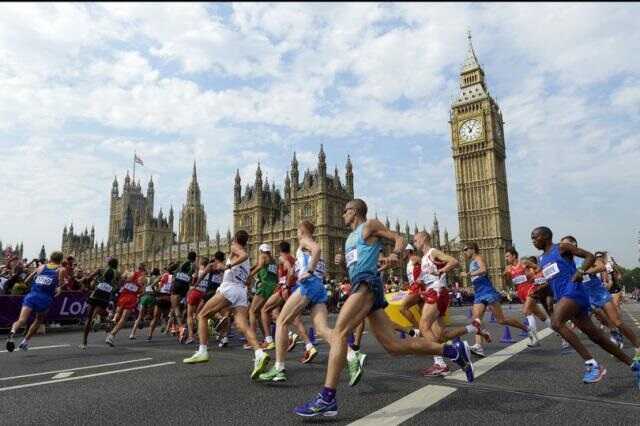 The weather forecast for the London Marathon looks promising as thousands of runners prepare to take to the streets