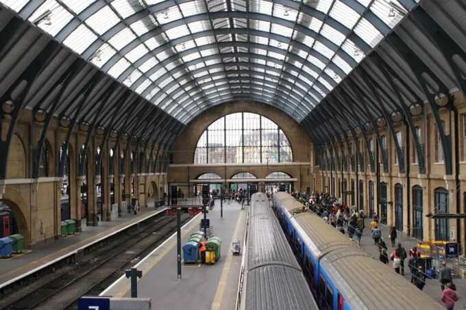 Kings Cross station was evacuated following reports from passengers who felt dizzy due to fumes