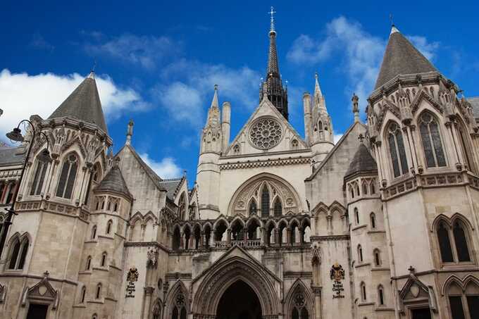 Government suffers defeat in High Court over climate plans
