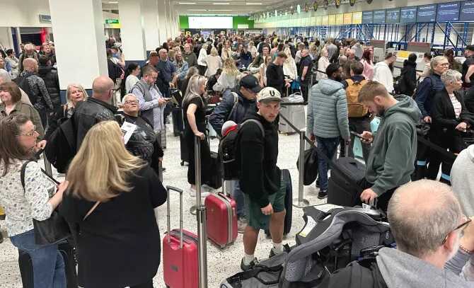 Manchester Airport descended into chaos amid baggage handling problemsCredit: Zenpix